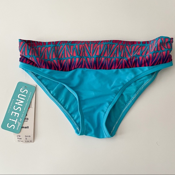 Sunsets Daybreak Turquoise Blue Fading Coral Ruching Bikini Bottoms NWT Small - Picture 1 of 10